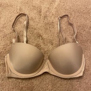 VICTORIA’S SECRET BRA